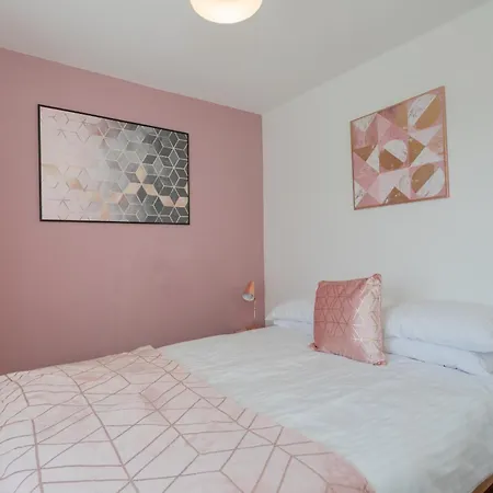 Ardenlee - Stylish 3 Bed Apt Close To City, Parking And Wifi Belfast Exterior photo
